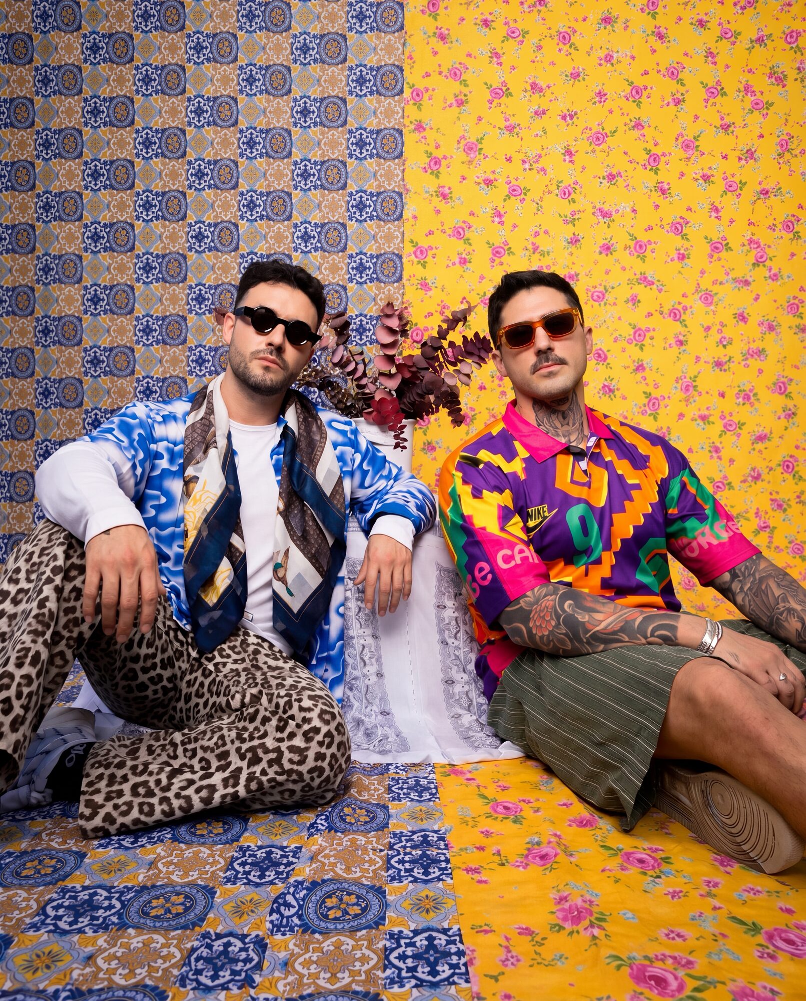 Tom & Collins — patterned editorial setup