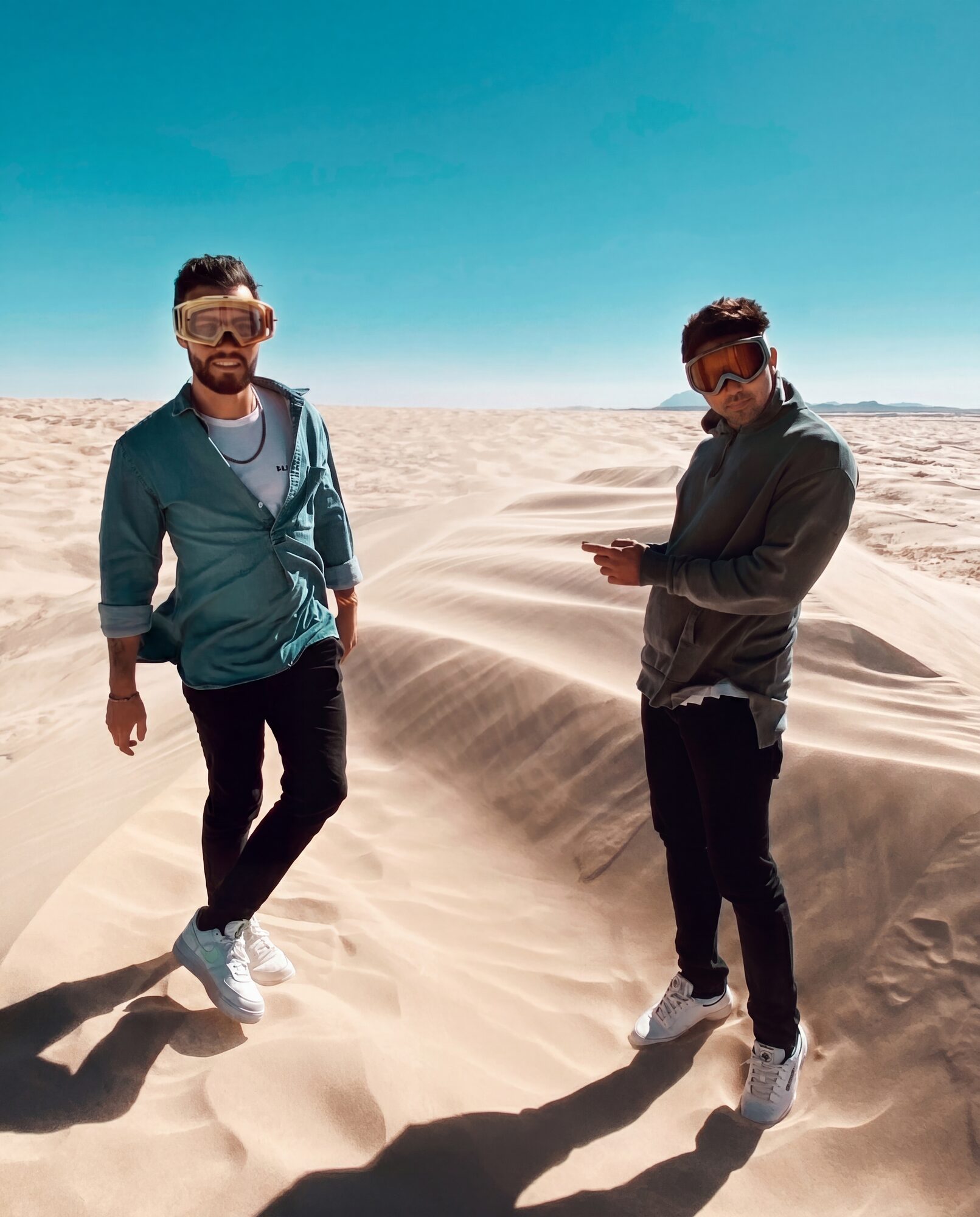 Tom & Collins — desert, editorial stillness